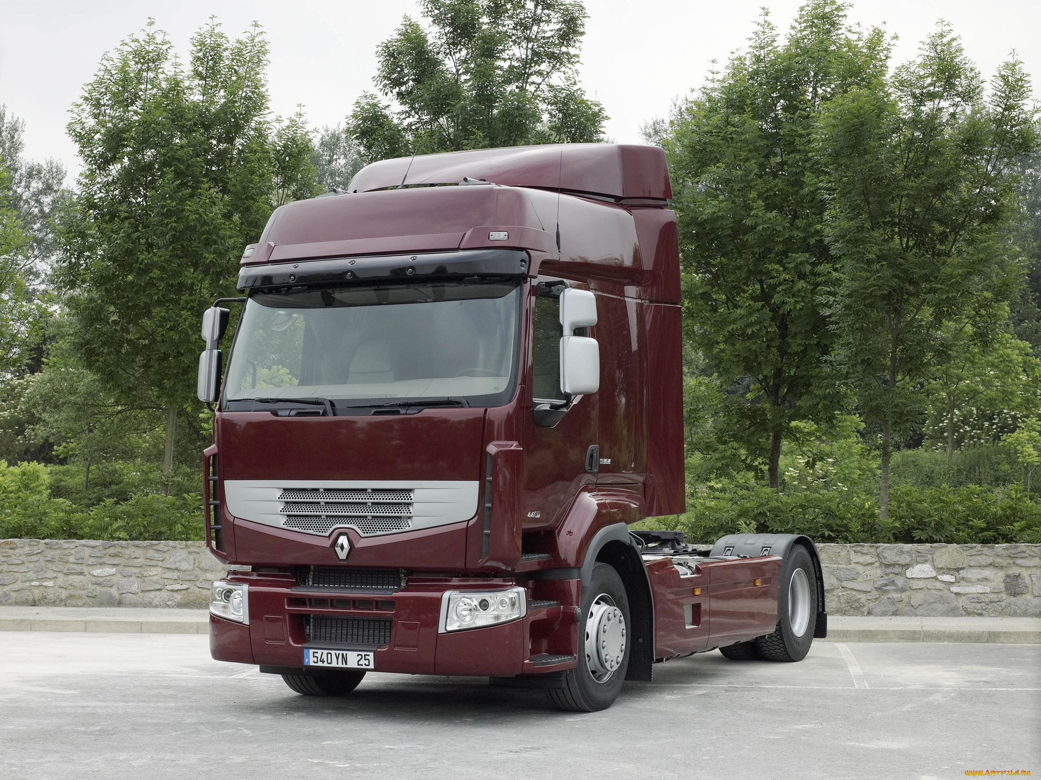 , renault, trucks
